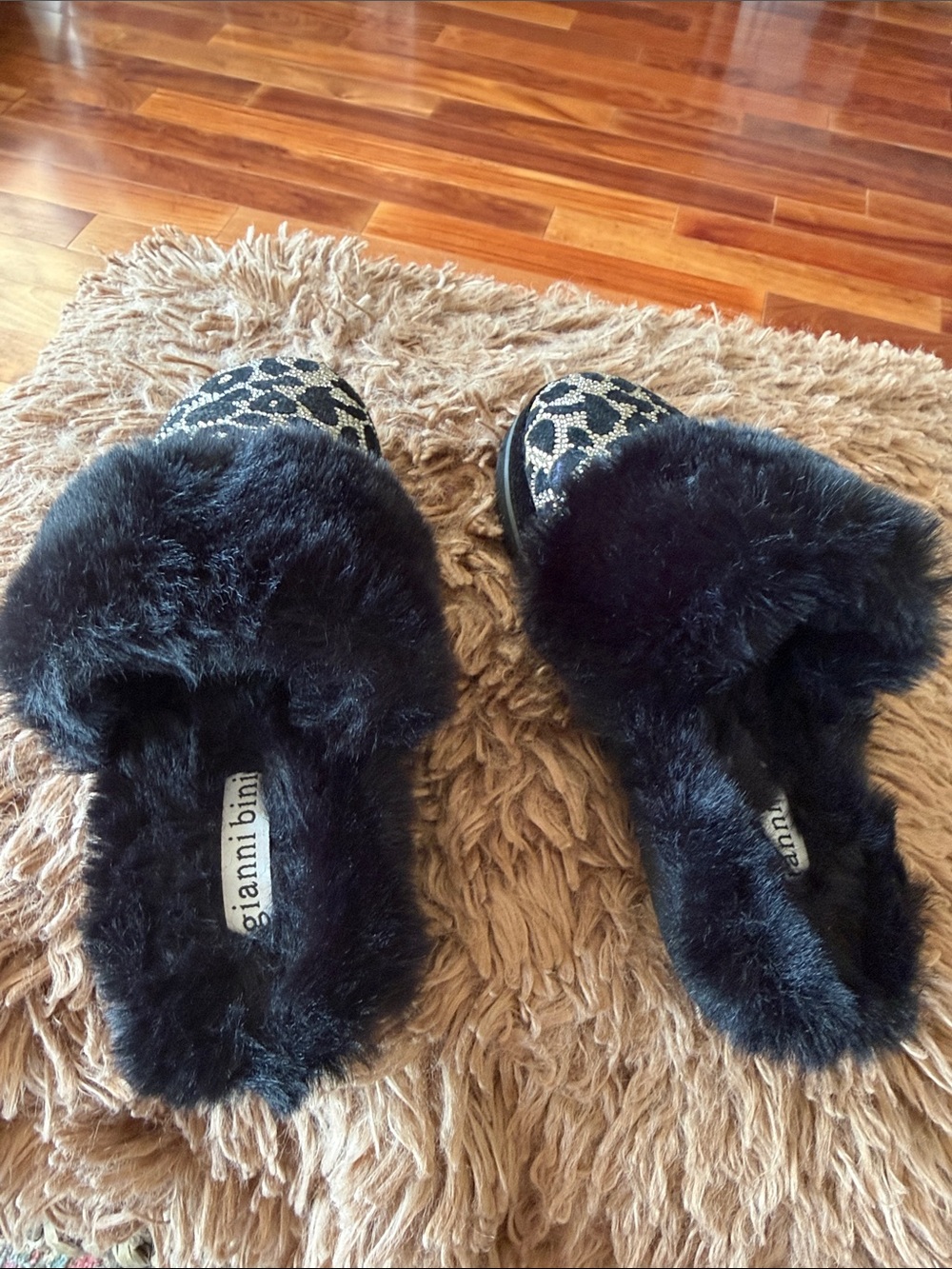Gianni Bini Black Faux Fur Leopard-Trim Slide Slippers